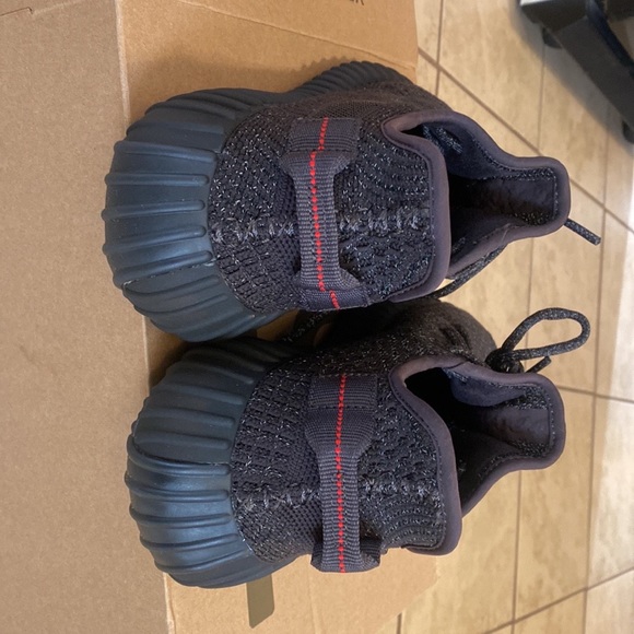 NIB yeezy boost 350 static black size 8 men’s women’s 9-  9.5 main image 9